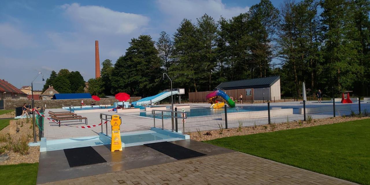 Apartmán Náměstí Hostinné Exterior foto